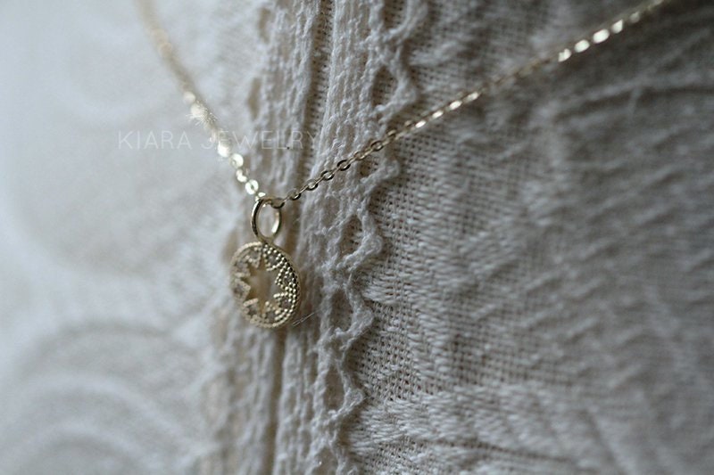 9k solid Gold Simple Star Pendant European and American