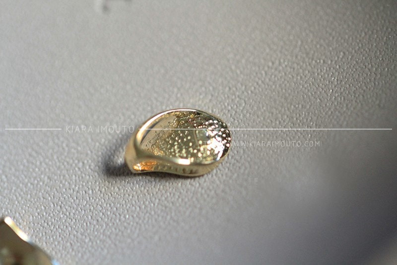 Teardrop Shaped Gold Pendant, Pure 9K Gold Pendant, Pendant for Necklace,Pendant In Gold,With 14K Pure Gold Chain,Jewelry Store,Gold Jewelry