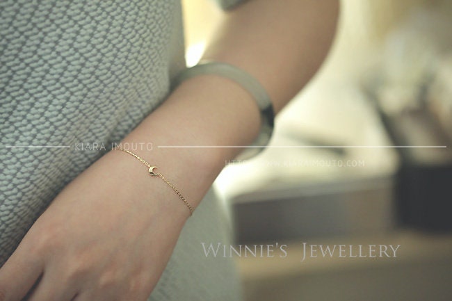 Slender Moon Bracelet, 14k Gold Minimalist Bracelet, Korean-Style Friendship Bracelet, Beautiful Fine Jewelry for Her, Crescent Moon