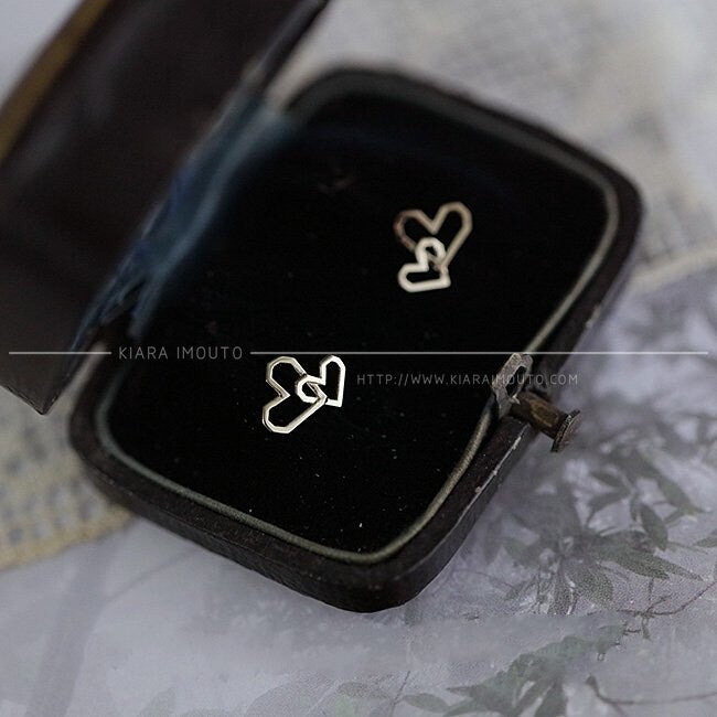 Intertwined Heart Earrings, Gold Heart Earrings, Romantic Valentine's Day Gifts for Women, 9 Karat Gold Hearts Stud Earrings