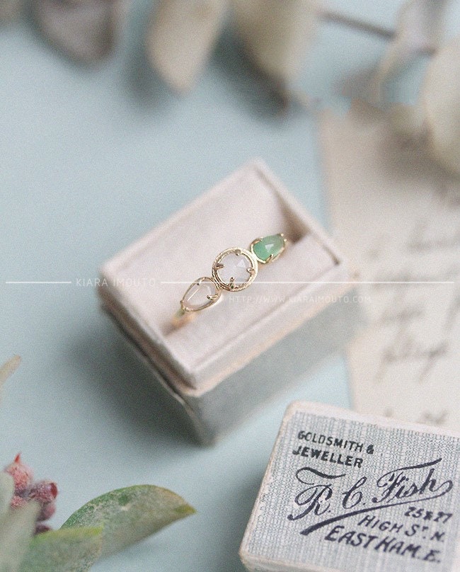 18 Karat Gold Three Gemstones Ring, Natural Semi Precious Gemstones Ring, Labradorite, Light Green Agate, Moonstone Gemstones Ring