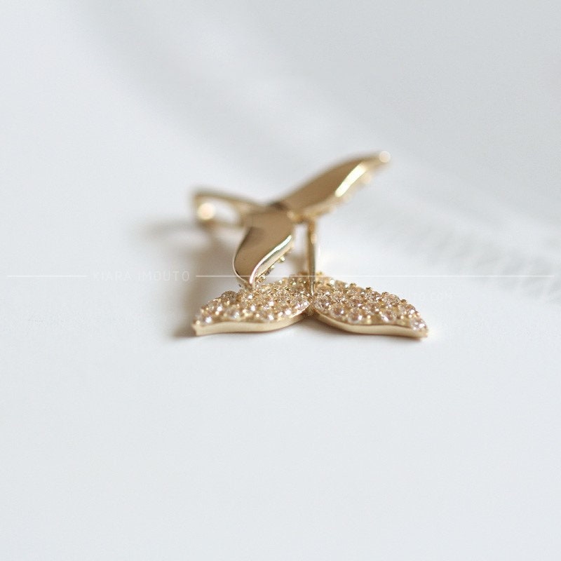 Cz Diamond Little Whale Tail Pendant Necklace, 9k Gold Mermaid Tail Pendant, Double Sided Pendant, Whale Tail Pendant, Whale Tail Necklace