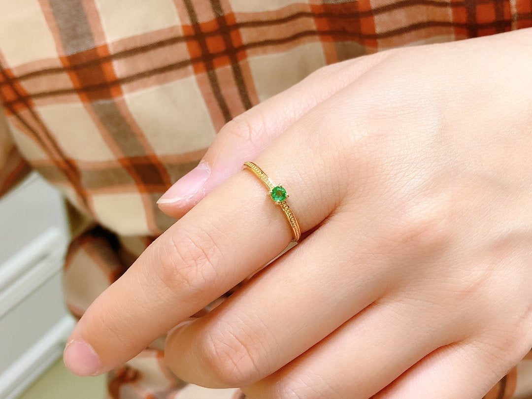 Dainty Emerald Engagement Rings, Emerald Band Ring, Green Emerald Ring, Emerald Wedding Rings, Emerald Stone Ring, Natural Emerald Rings