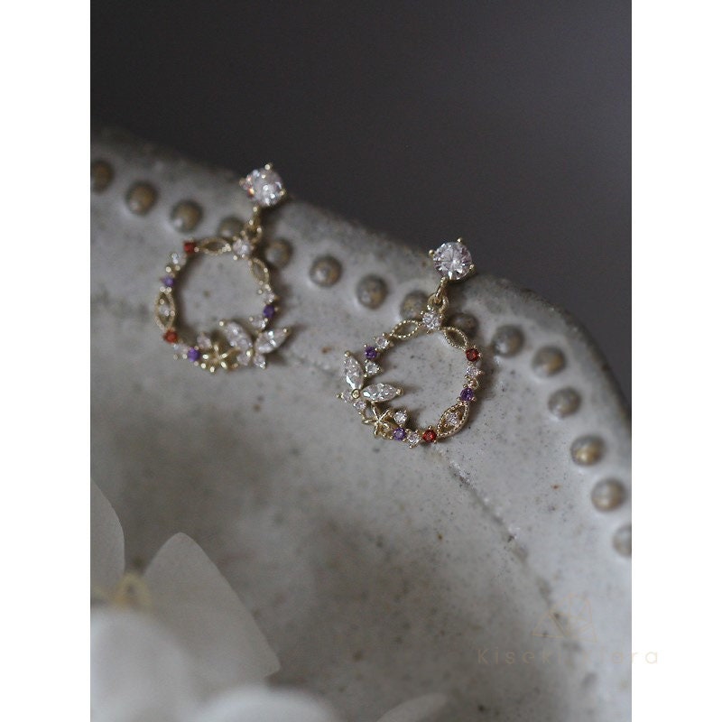 9K Gold Butterfly Circle Drop Earring, Butterfly Round Dangle Earrings, Gold Earrings For Women, Vintage Earrings, Butterfly Jewelry