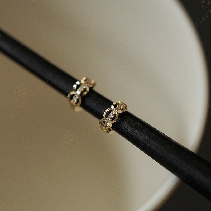 Cartilage Piercing Earrings, Small Hoop Earrings For Upper Ear, Huggie Helix Earring, 9k Tight Hoops, Hypoallergenic For Sensitive Earrings