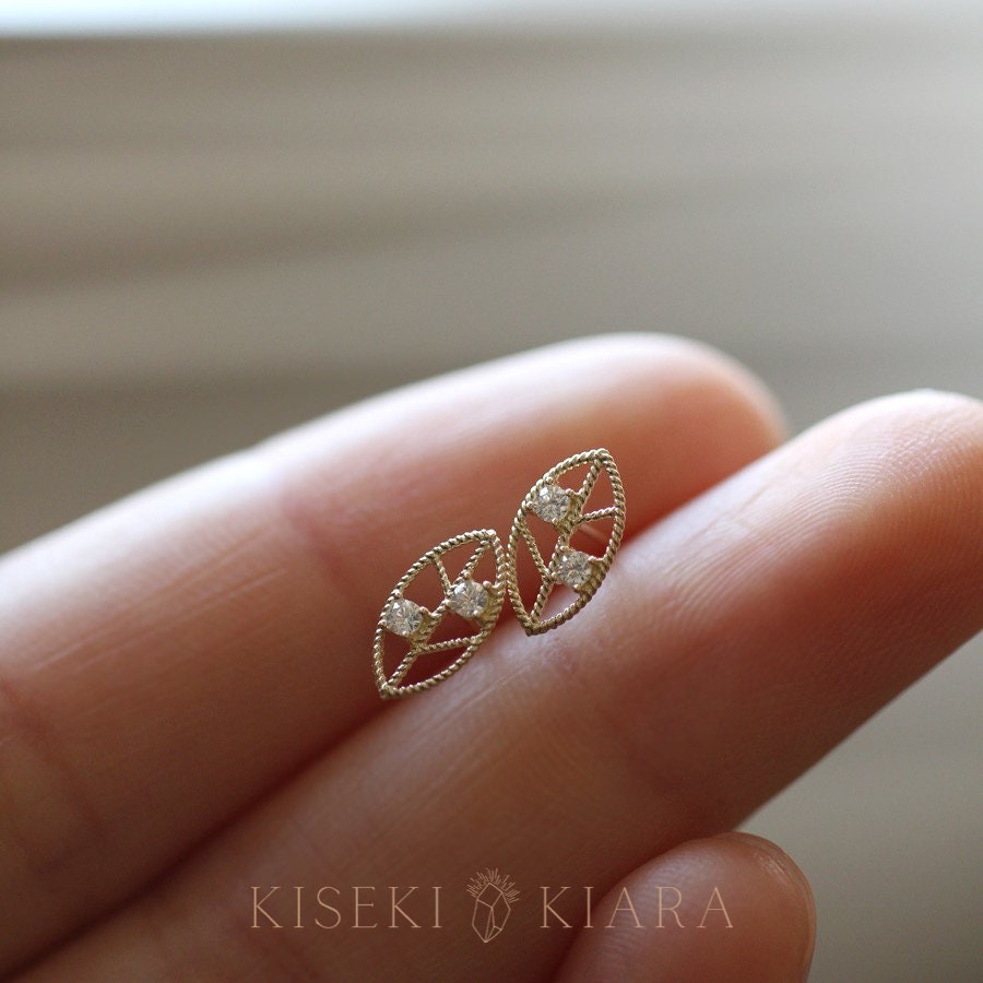 9K Leaf Cut Out Earrings, Leaf Shaped Gold Earrings, Leaves Earrings, Diamond Leaf Design Earrings, Hypoallergenic, Nickel Free Stud Earring