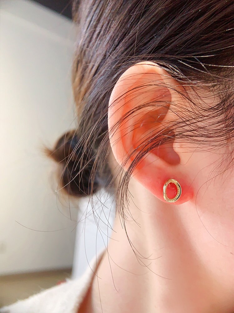 10k Solid Gold Antique Oval Earrings, Hollow Round Earrings, Button Earrings, Classic Earrings, Eye-catching Geometric Statement Earrings