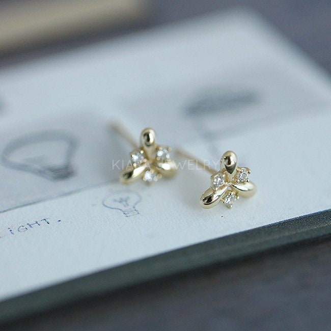 Trillium CZ Post Earrings, Delicate Triangle Studs with Diamond Alternative in 9k Gold Jewelry, Classic Flower Earrings