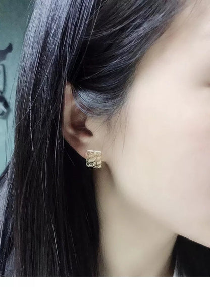 Gold Tassel Earrings, 9k Gold Earrings, Minimalist Earrings, Boho Chic Jewelry, Chain Earrings, Metallic Jewelry, Trendy Bohemian Jewels