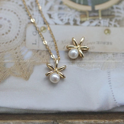 Sweet Bow 9k Yellow Gold Natural Freshwater Pearl Mini Girl Pendant Clavicle Chain Pendant