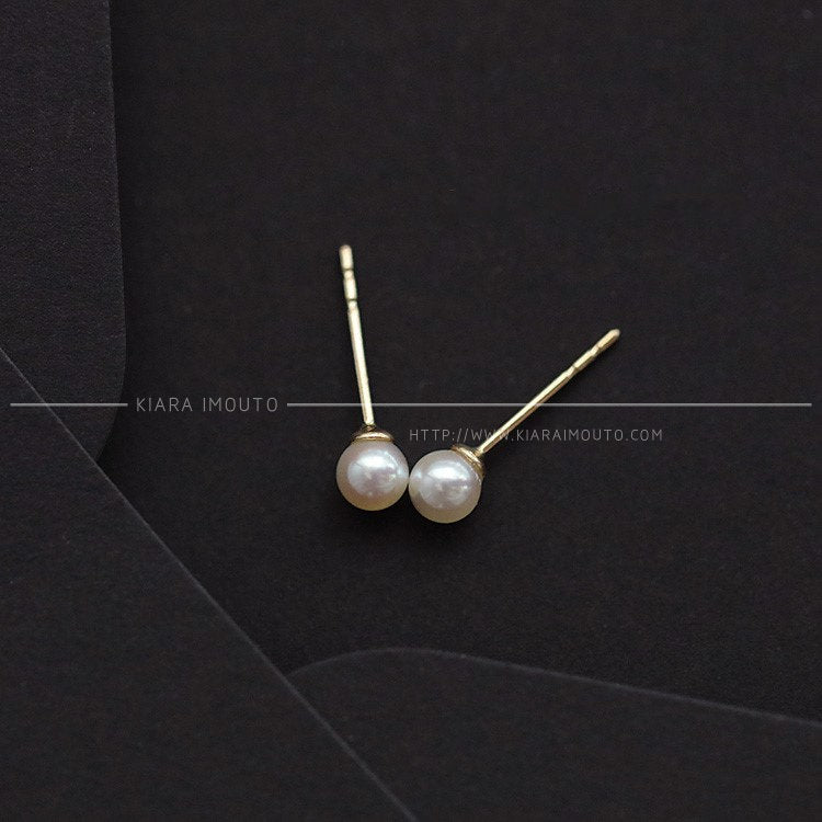 Akoya Sea Water Pearl Mini Stud Earrings, 9k Solid Gold, Daily Wear Gold Earrings, Everyday Earrings, Light Bulb Earrings