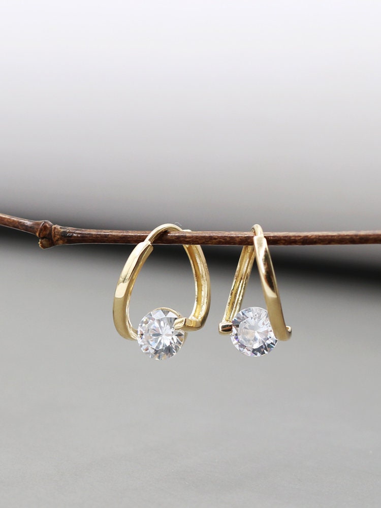 10k Solid Gold Twisted Cz Diamond Hoop Earrings, Stackable Earrings, Geometric Hoop Earrings, Minimalist Huggie Piercing, Hypoallergenic